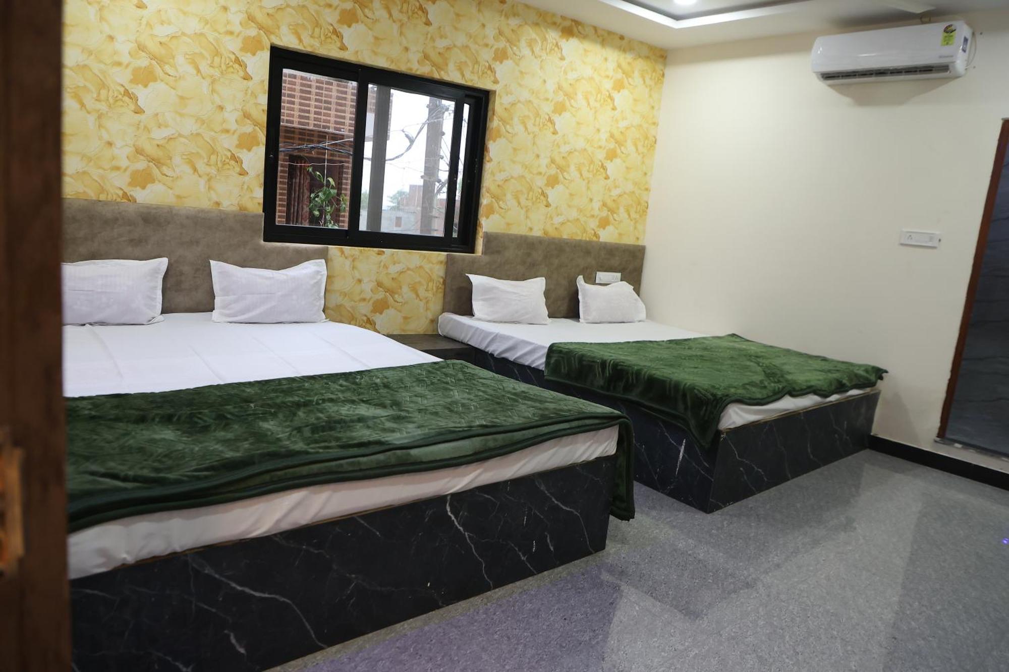 Hotel Somnath Inn Удджайн Екстер'єр фото